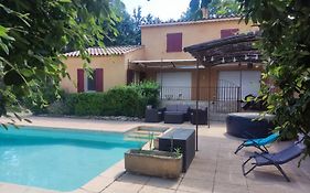 Studio 25M2 Avec Piscine Et Spa, Proche Iter Et Cadarache