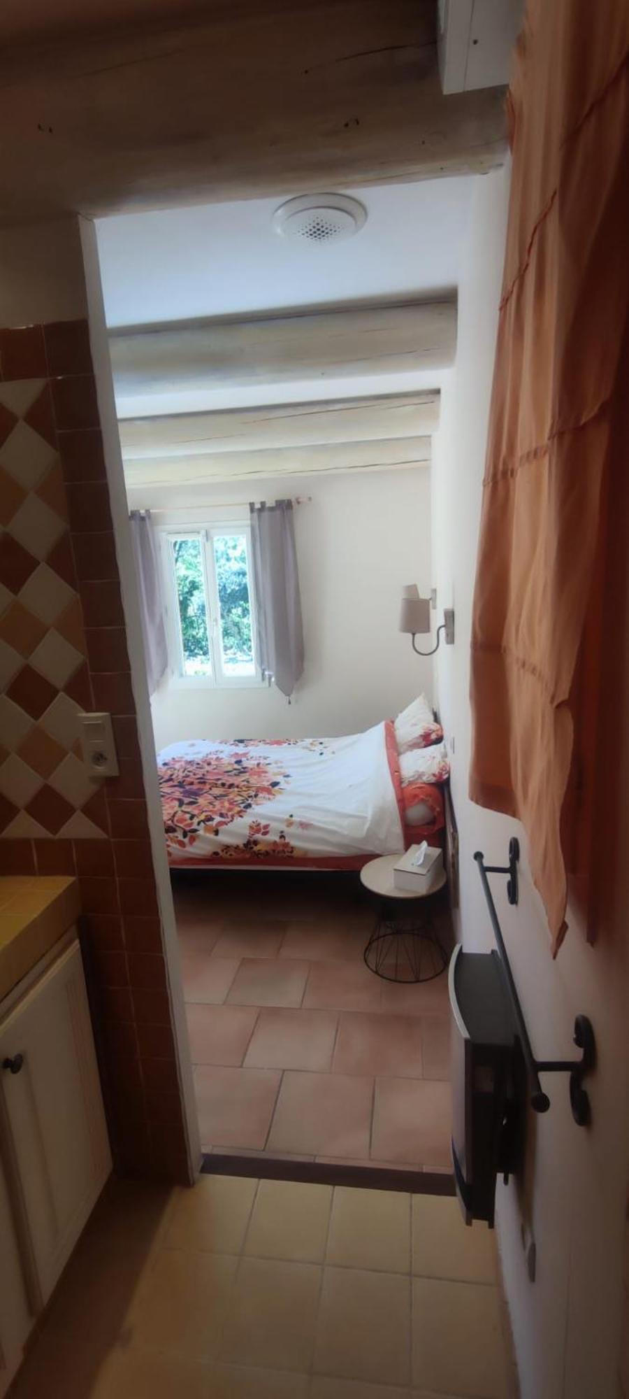 Appartement Studio 25M2 Avec Piscine Et Spa, Proche Iter Et Cadarache à Valensole Extérieur photo